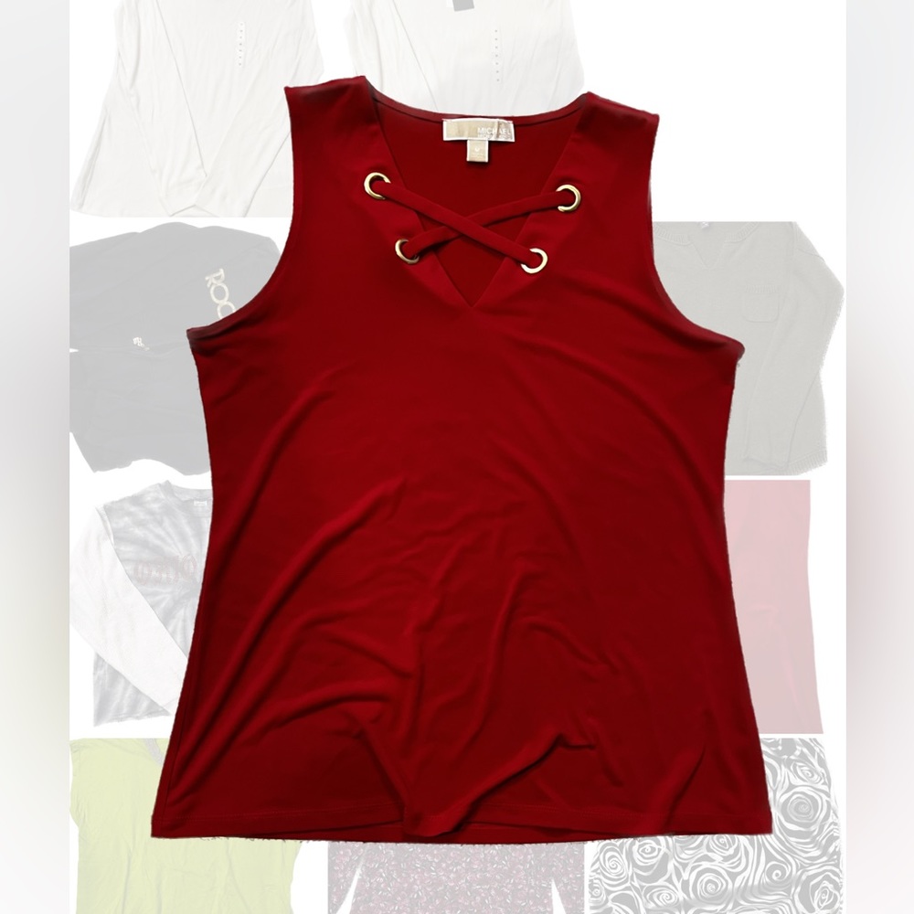 🌹MICHAEL by Michael Kors Red and Gold Accent Tank *SMALL STAIN* Size Medium